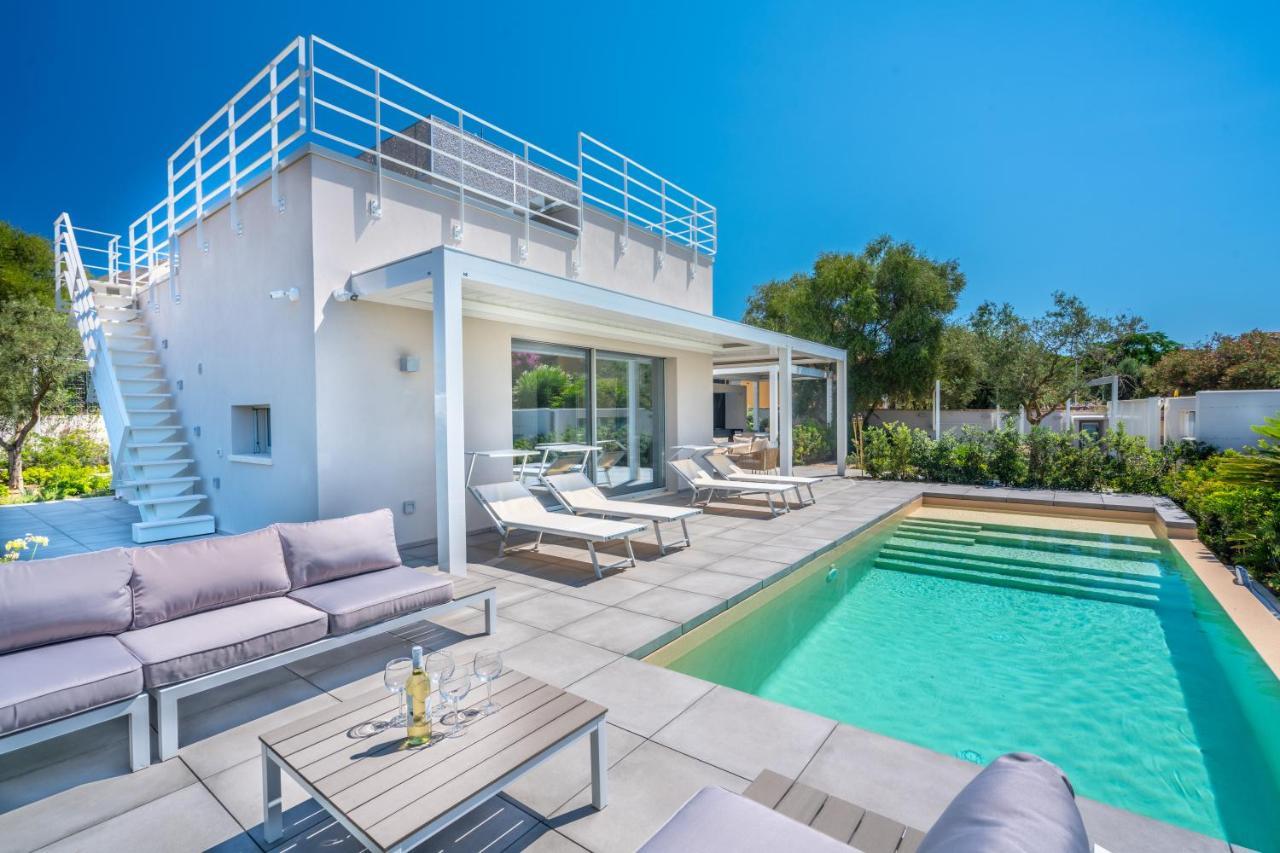 Villa Kosmos - Piscina E Giardino - VillaСимиус Экстерьер фото