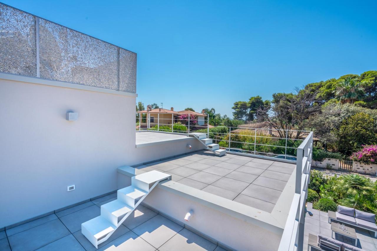 Villa Kosmos - Piscina E Giardino - VillaСимиус Экстерьер фото